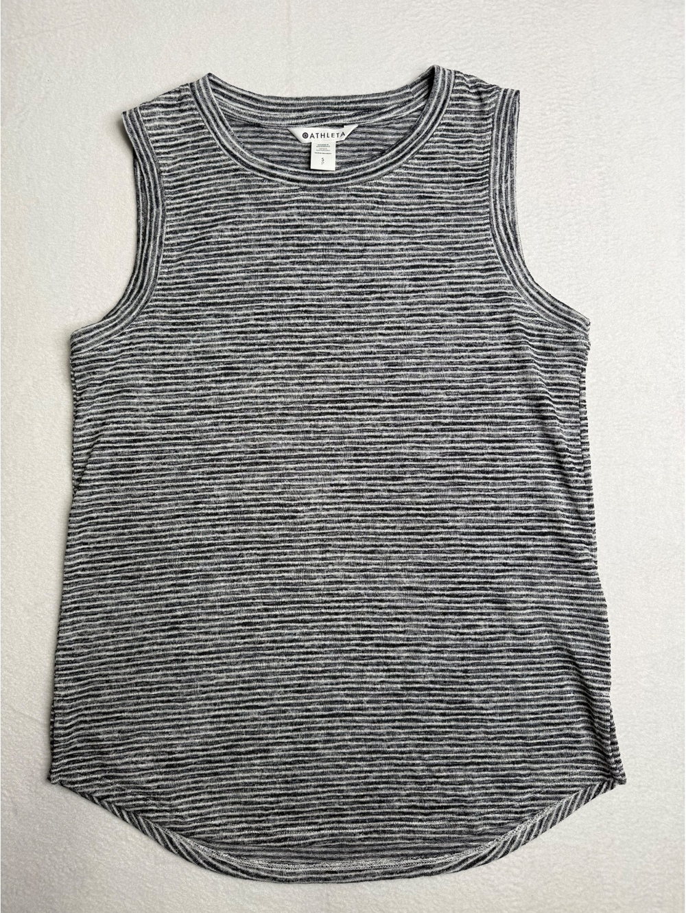 Athleta Breezy Stripe Tank Women’s Small Gray White Tencel Modal Curved Hem